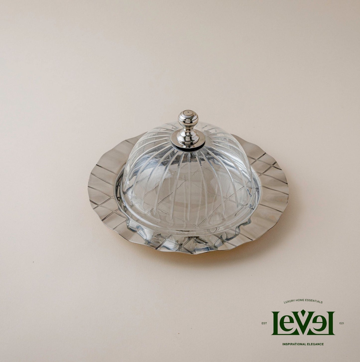 Silver Plate With Cover - Small - LEVELLV-284