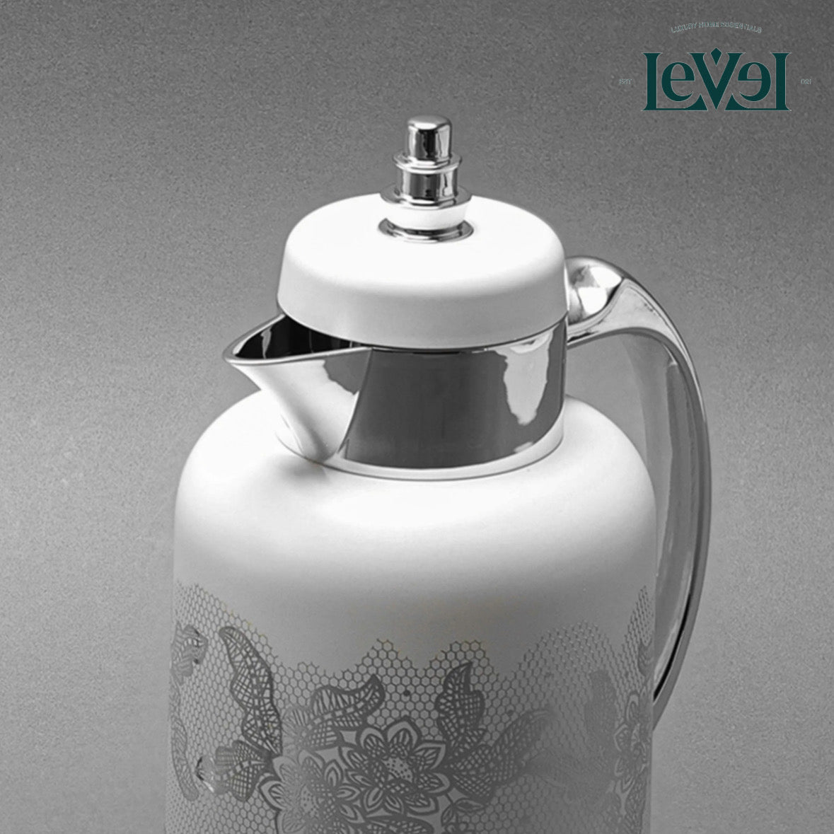 White and Silver Flast Set - LEVELLV - 242