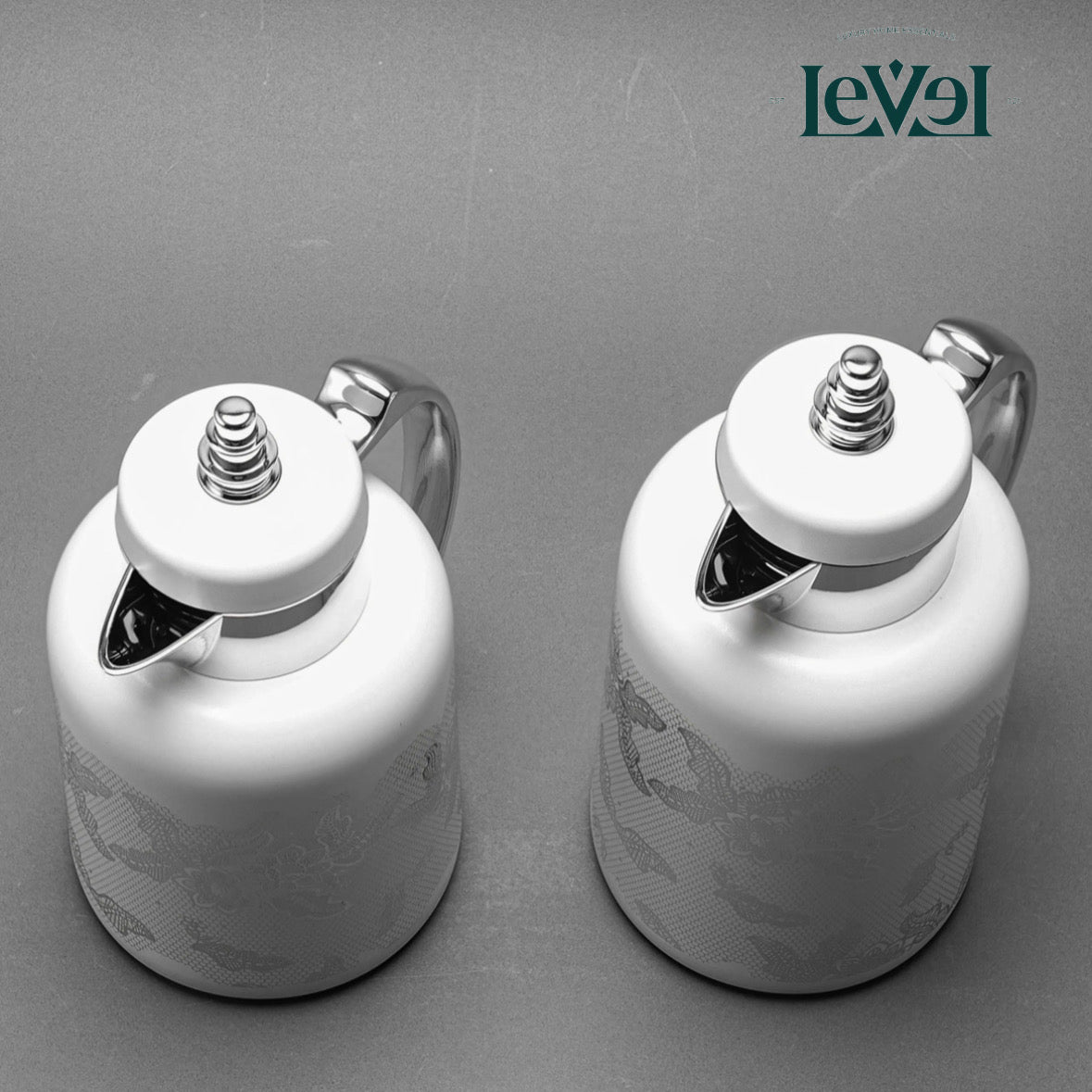 White and Silver Flast Set - LEVELLV - 242