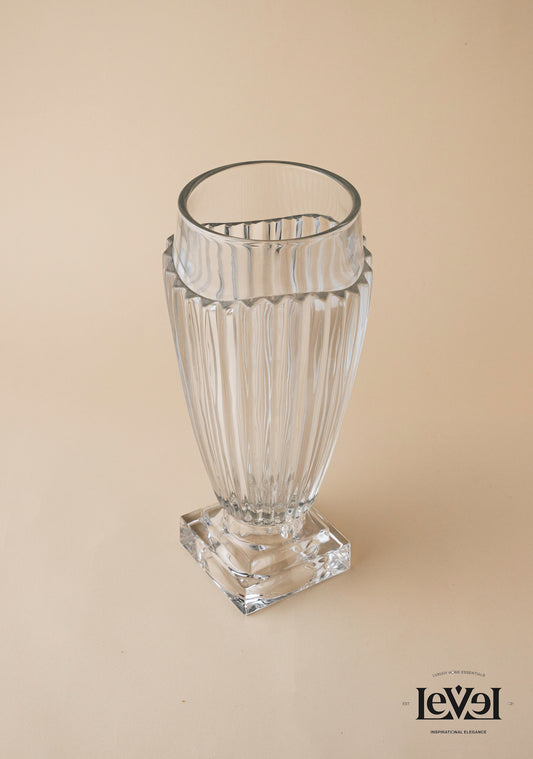 Crystal strip vase