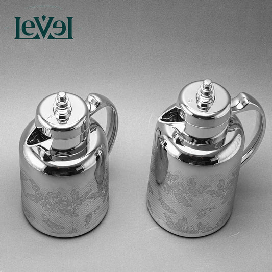 Silver Elegant Flask Set