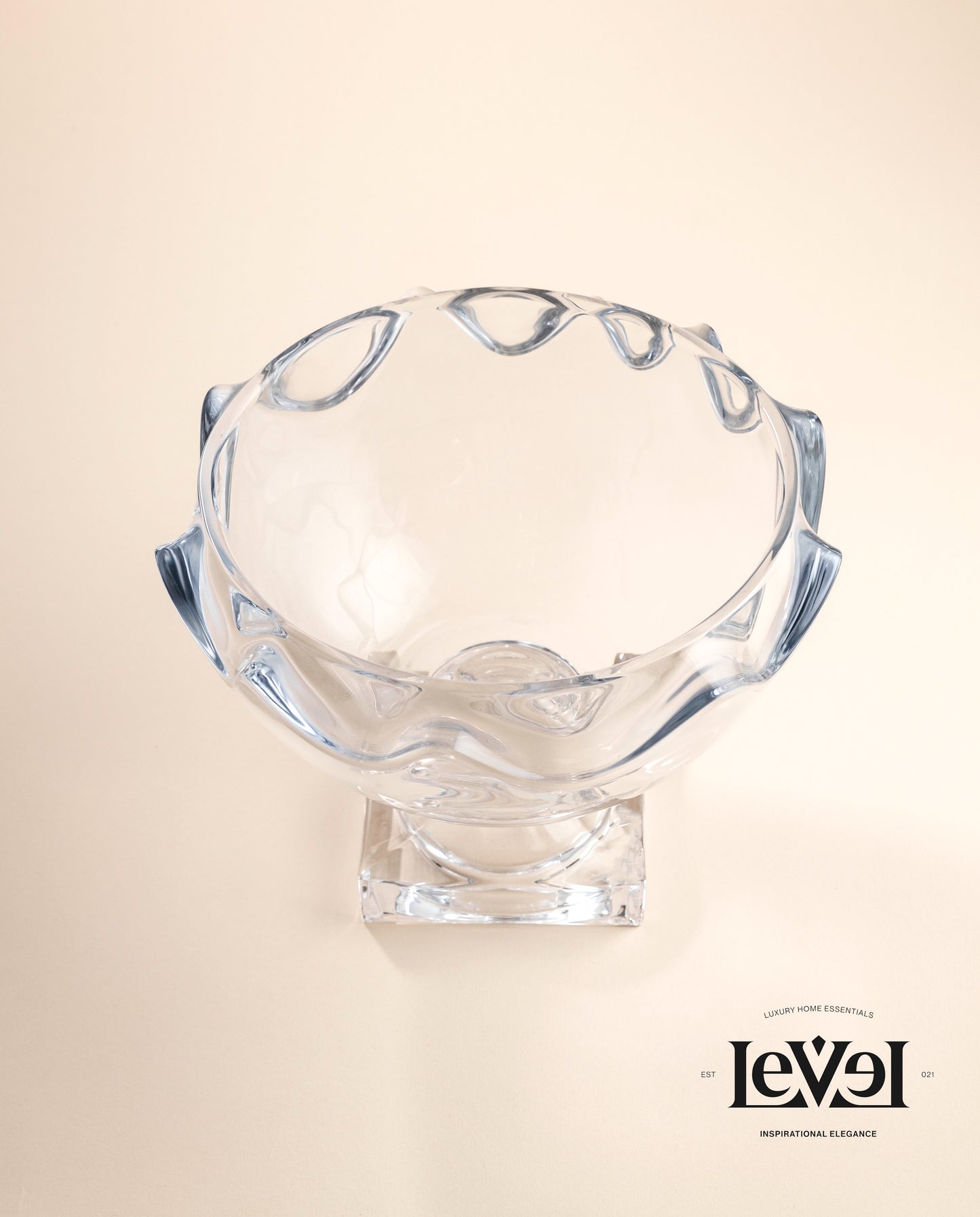 Clear crystal bowl with base