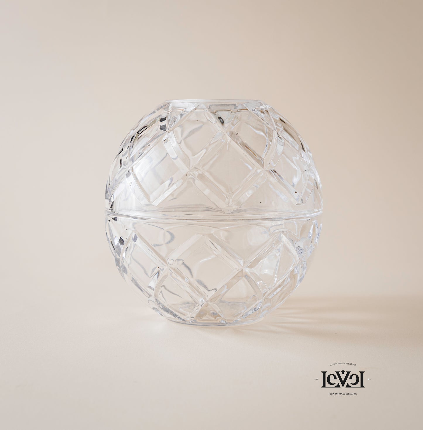 Round crystal tissue box